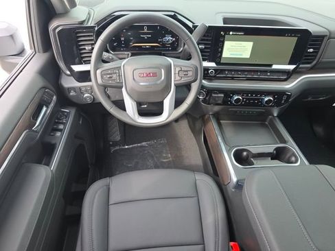 New 2026 GMC Sierra 3500 SLT w/ SLT Convenience Package AWD/4WD image 3