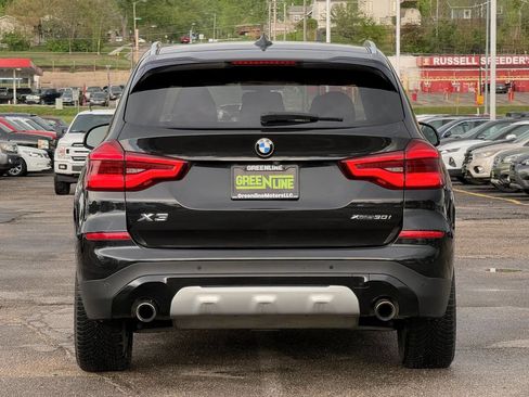 Used 2018 BMW X3 xDrive30i w/ Premium Package AWD/4WD image 4