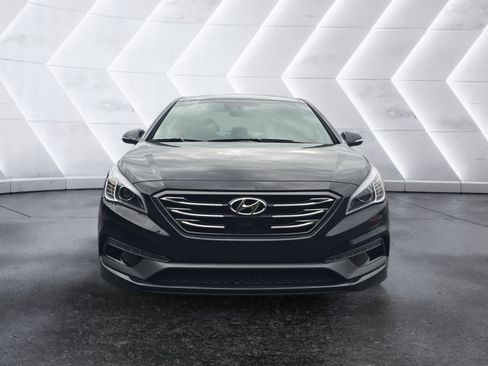 Used 2017 Hyundai Sonata Limited 2.0T FWD image 8