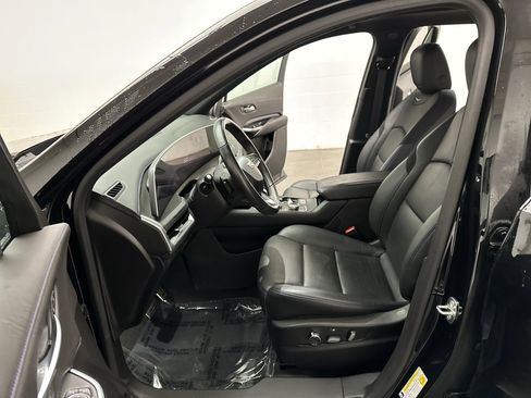 Used 2024 Cadillac XT4 Sport image 19