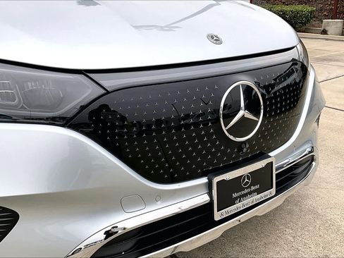 Used 2023 Mercedes-Benz EQE 350+ SUV w/ Exclusive Trim Package image 29