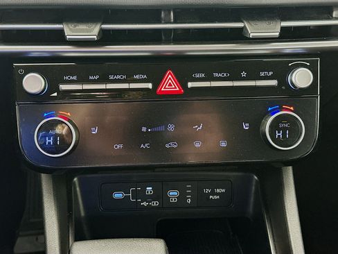 Used 2025 Hyundai Tucson SEL image 23