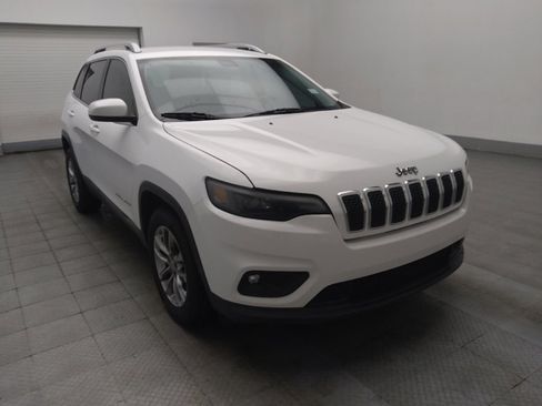Used 2019 Jeep Cherokee Latitude Plus image 13