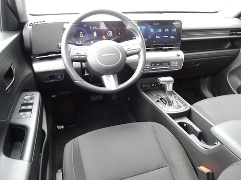 New 2026 Hyundai Kona SEL Sport AWD/4WD image 13