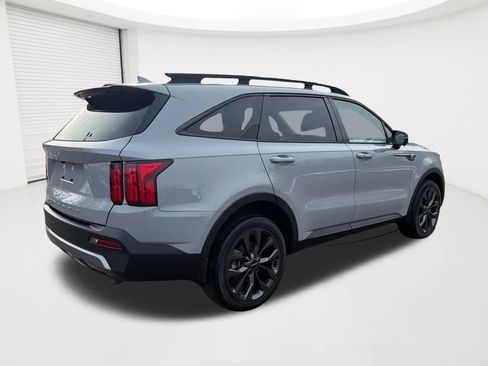 Used 2022 Kia Sorento SX Prestige image 5