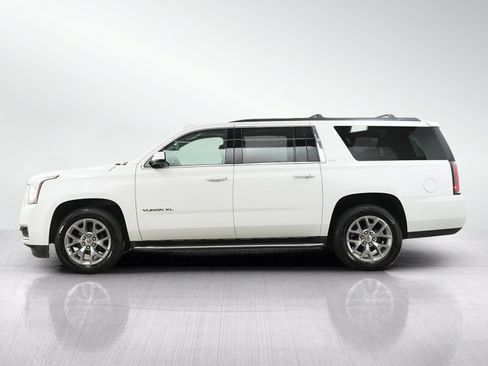 Used 2019 GMC Yukon XL SLT AWD/4WD image 2