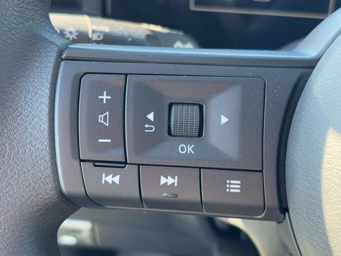Used 2026 Nissan Kicks SV w/ Cold Weather Package AWD/4WD image 11