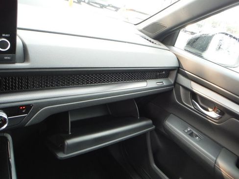 Used 2024 Honda CR-V Sport image 30