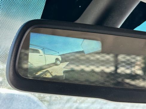 Used 2017 RAM 3500 Tradesman w/ Power & Remote Entry Group image 16