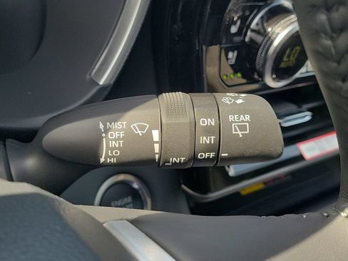 New 2026 Toyota Highlander Limited AWD/4WD image 12