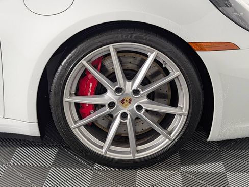 Certified 2023 Porsche 911 Carrera GTS RWD image 13