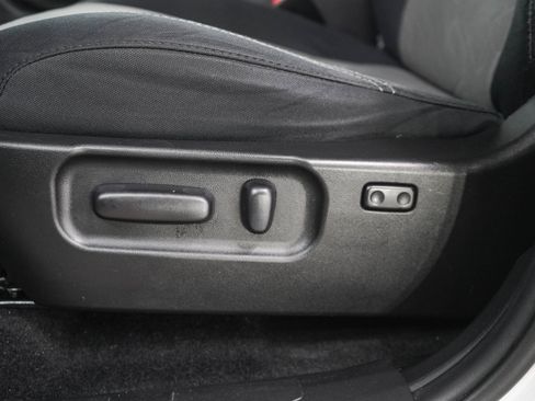 Used 2021 Toyota Tacoma TRD Off-Road AWD/4WD image 26