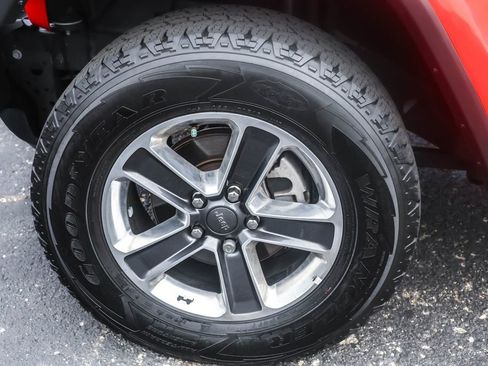 Used 2020 Jeep Wrangler Unlimited Sahara w/ Uconnect 4C Nav & Sound Group image 16