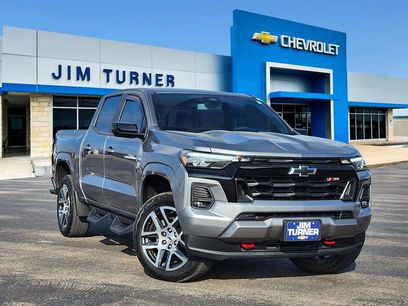 Used 2023 Chevrolet Colorado Z71 w/ Z71 Convenience Package 2