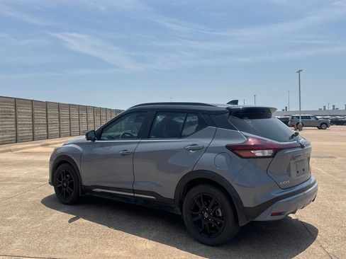 Used 2024 Nissan Kicks SR w/ SR Premium Package FWD image 16