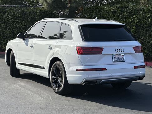 Used 2019 Audi Q7 3.0T Premium w/ Convenience Package image 4
