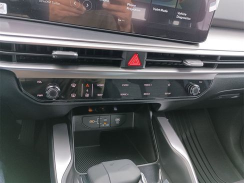 New 2026 Kia Sorento LX image 22