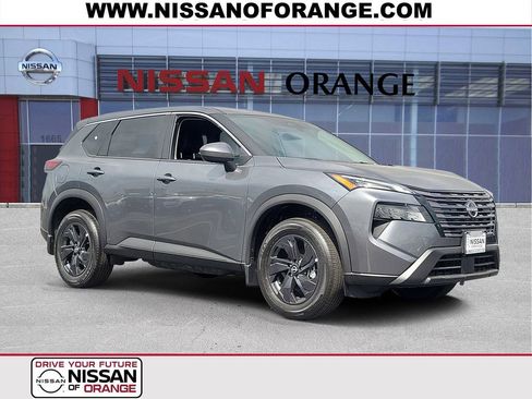 New 2026 Nissan Rogue SV FWD image 1