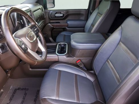 Used 2023 GMC Sierra 2500 Denali w/ Denali Ultimate Package AWD/4WD image 12