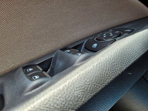 Used 2019 Ford Fusion S FWD image 27