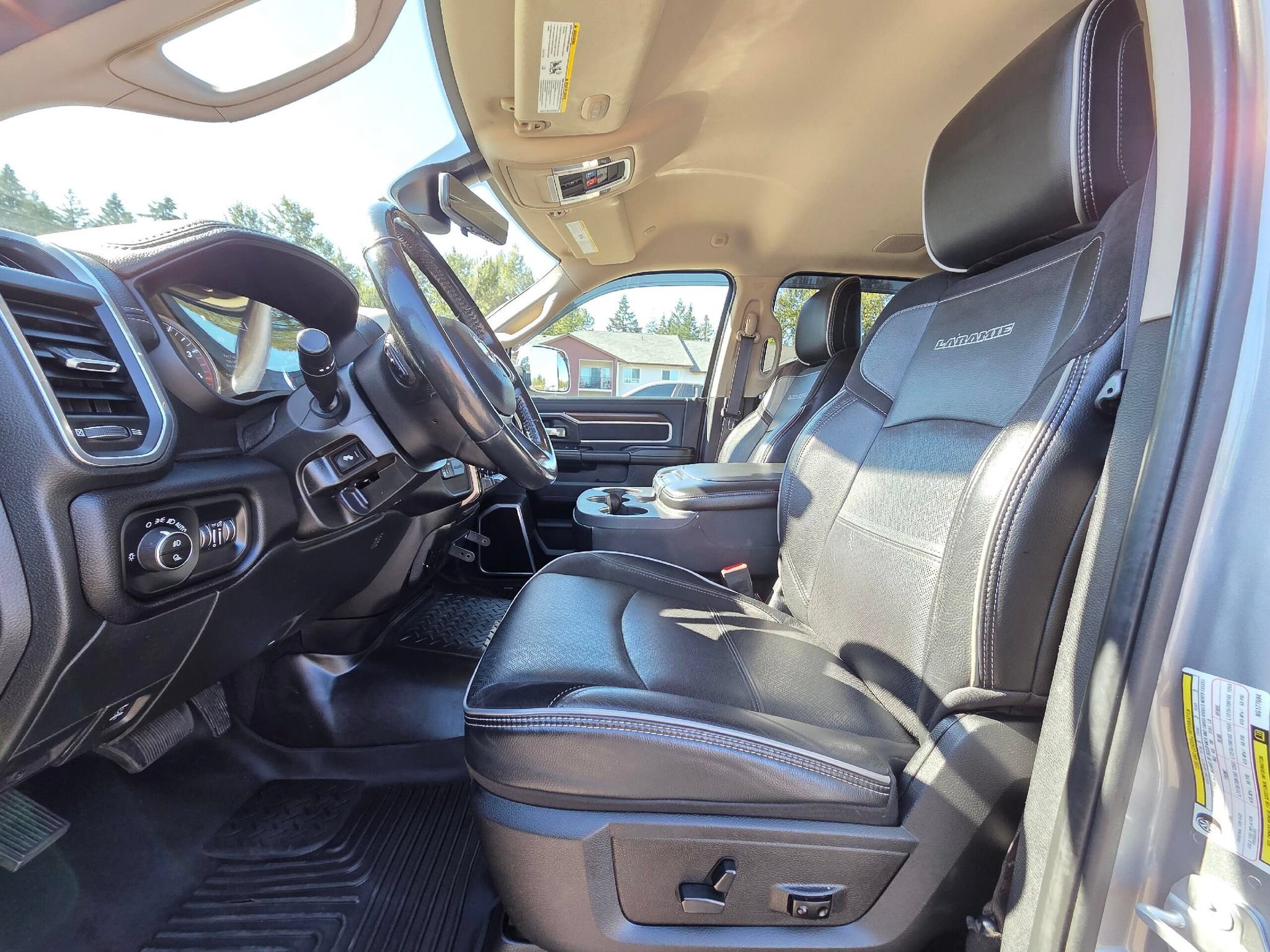 Used 2022 RAM 2500 Laramie AWD/4WD image 27
