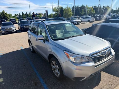 Used 2016 Subaru Forester 2.5i Premium w/ All-Weather Package AWD/4WD image 3