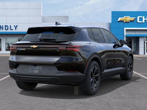 New 2026 Chevrolet Equinox EV LT image 4