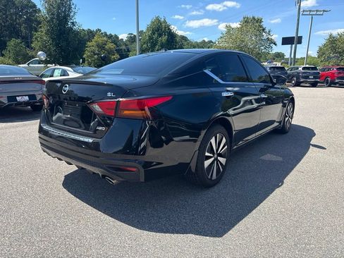 Used 2019 Nissan Altima 2.5 SL AWD/4WD image 5