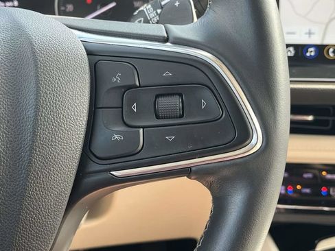 Used 2023 Buick Envision Avenir AWD/4WD image 29
