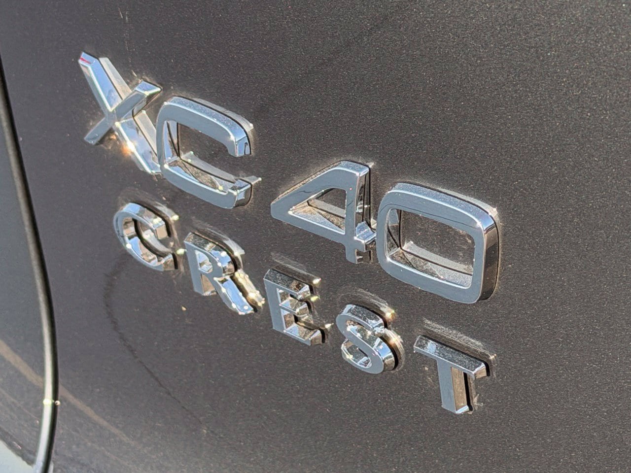 New 2026 Volvo XC40 B5 Plus w/ Climate Package AWD/4WD image 8