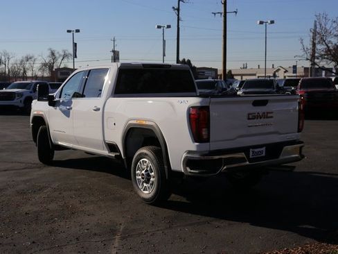 New 2026 GMC Sierra 2500 SLE w/ SLE Value Package; image 4