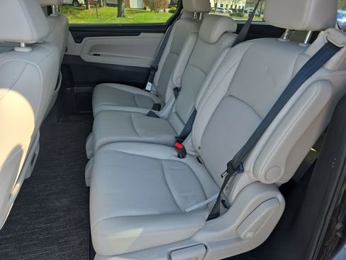 Used 2025 Honda Odyssey EX-L image 23