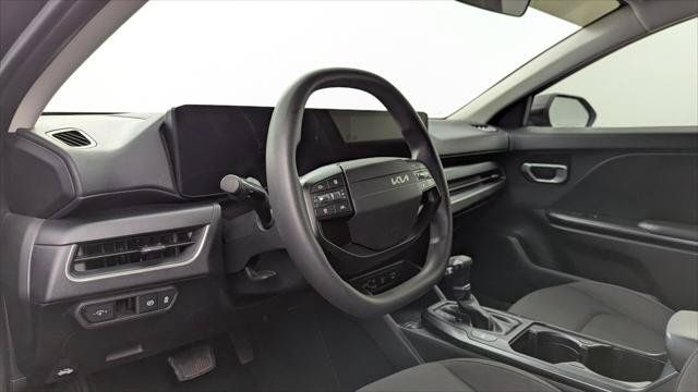 Used 2026 Kia K4 FWD image 23
