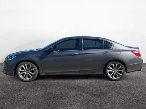 Used 2015 Honda Accord Sport image 2