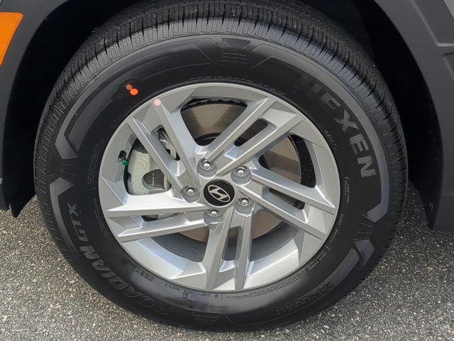 Used 2025 Hyundai Tucson SE FWD image 11