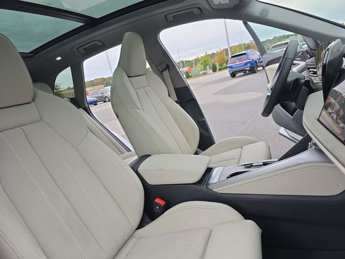 New 2025 Audi Q5 Prestige image 10