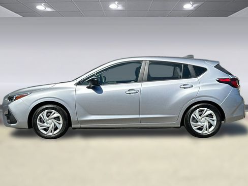 Used 2025 Subaru Impreza 2.0i AWD/4WD image 2