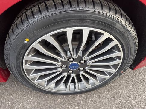 Used 2017 Ford Fusion Platinum image 35