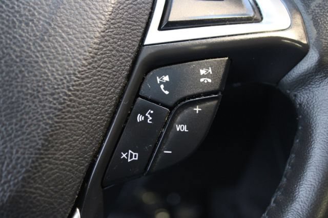Used 2013 Ford Fusion Titanium w/ Titanium Driver Assist Pkg FWD image 18