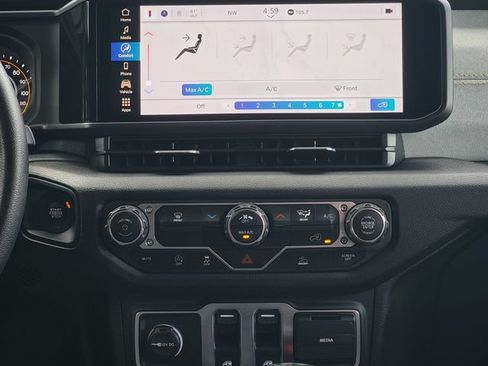 Certified 2025 Jeep Wrangler Sport AWD/4WD image 27