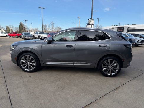 Used 2021 Buick Envision Avenir w/ Technology Package II image 8