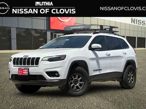 Used 2019 Jeep Cherokee Latitude Plus AWD/4WD image 1