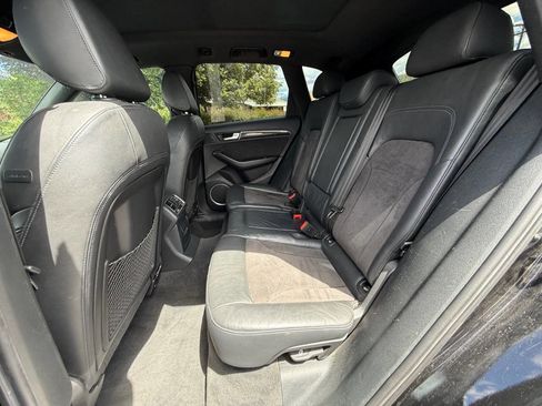 Used 2016 Audi SQ5 Premium Plus w/ Technology Package AWD/4WD image 11