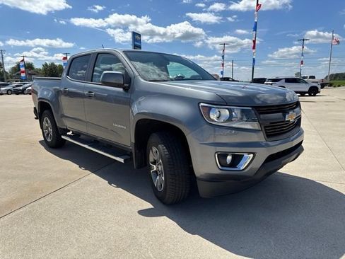 Used 2019 Chevrolet Colorado Z71 AWD/4WD image 18