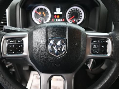 Used 2024 RAM 1500 Classic SLT AWD/4WD image 13