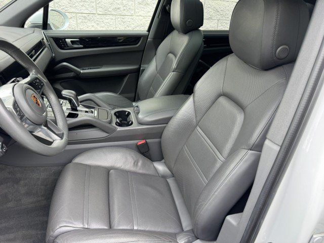 Used 2019 Porsche Cayenne AWD/4WD image 7