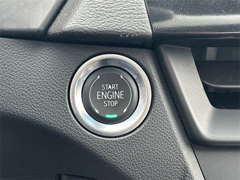 Used 2025 Cadillac CT4 Premium Luxury image 12