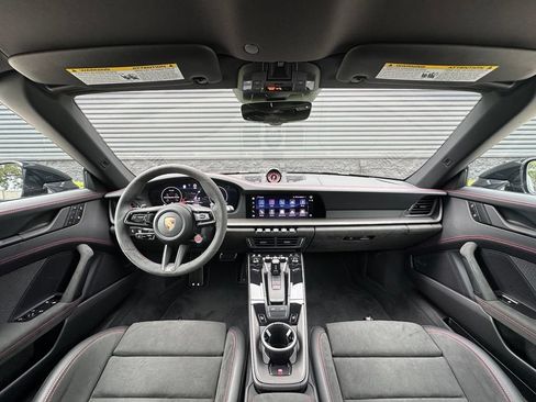 Certified 2026 Porsche 911 Targa 4 GTS AWD/4WD image 6