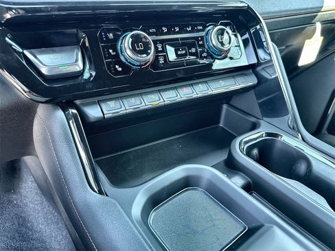 New 2026 GMC Sierra 2500 AT4 w/ AT4 Premium Plus Package image 27