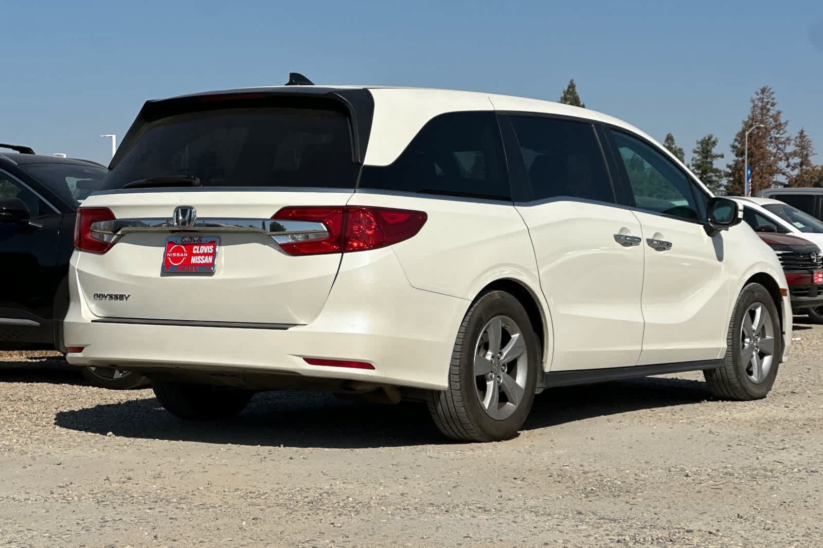 Used 2019 Honda Odyssey EX-L image 3